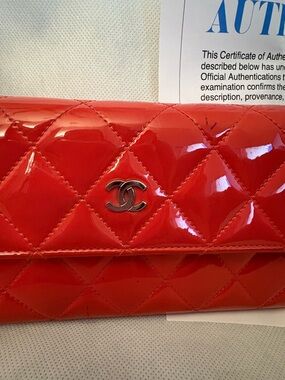 CHANEL Quilted Patent Leather Wallet - Redish Pink